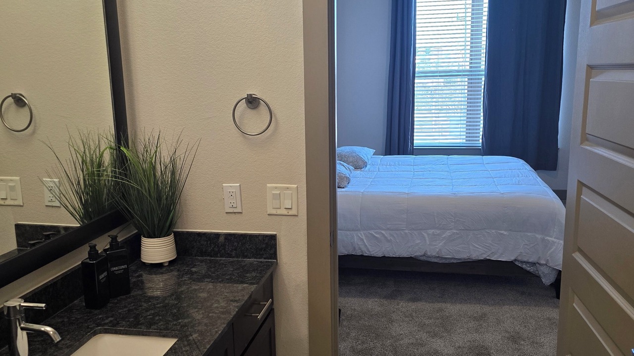 Photo of Bathroom in South Central Houston