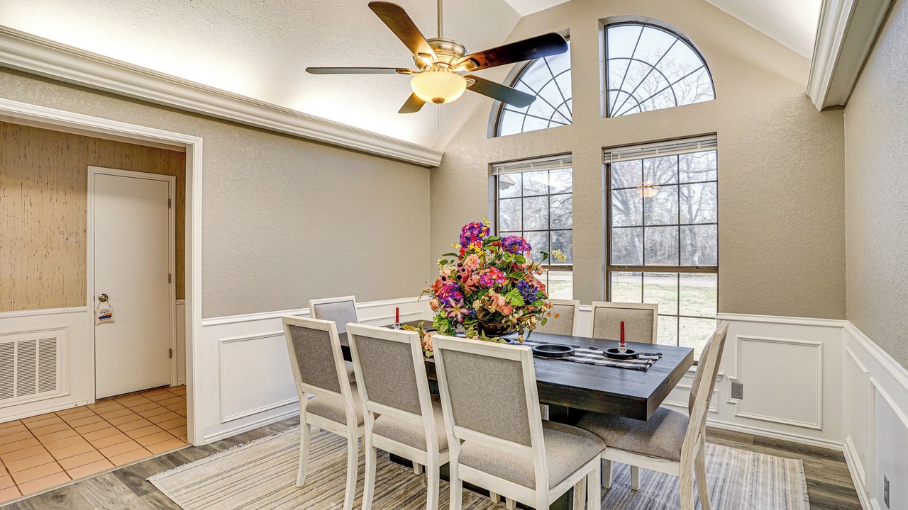 Photo of Livingroom in Grandview