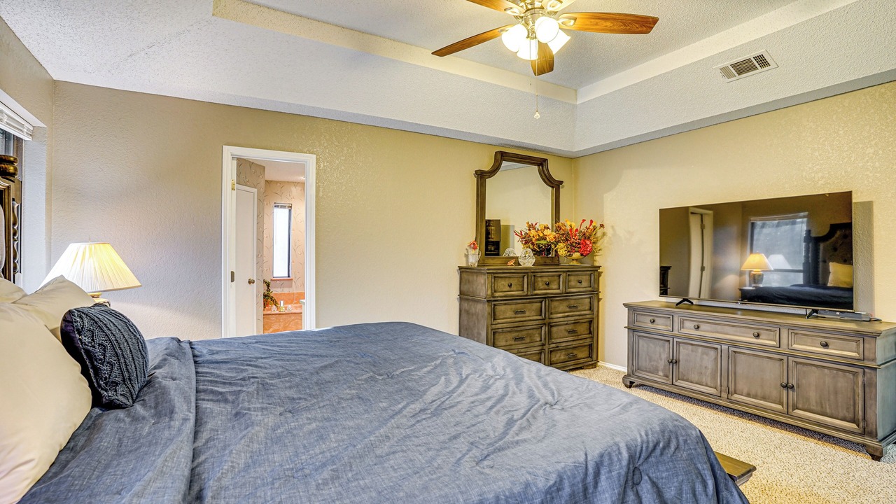 Photo of Bedroom in Grandview