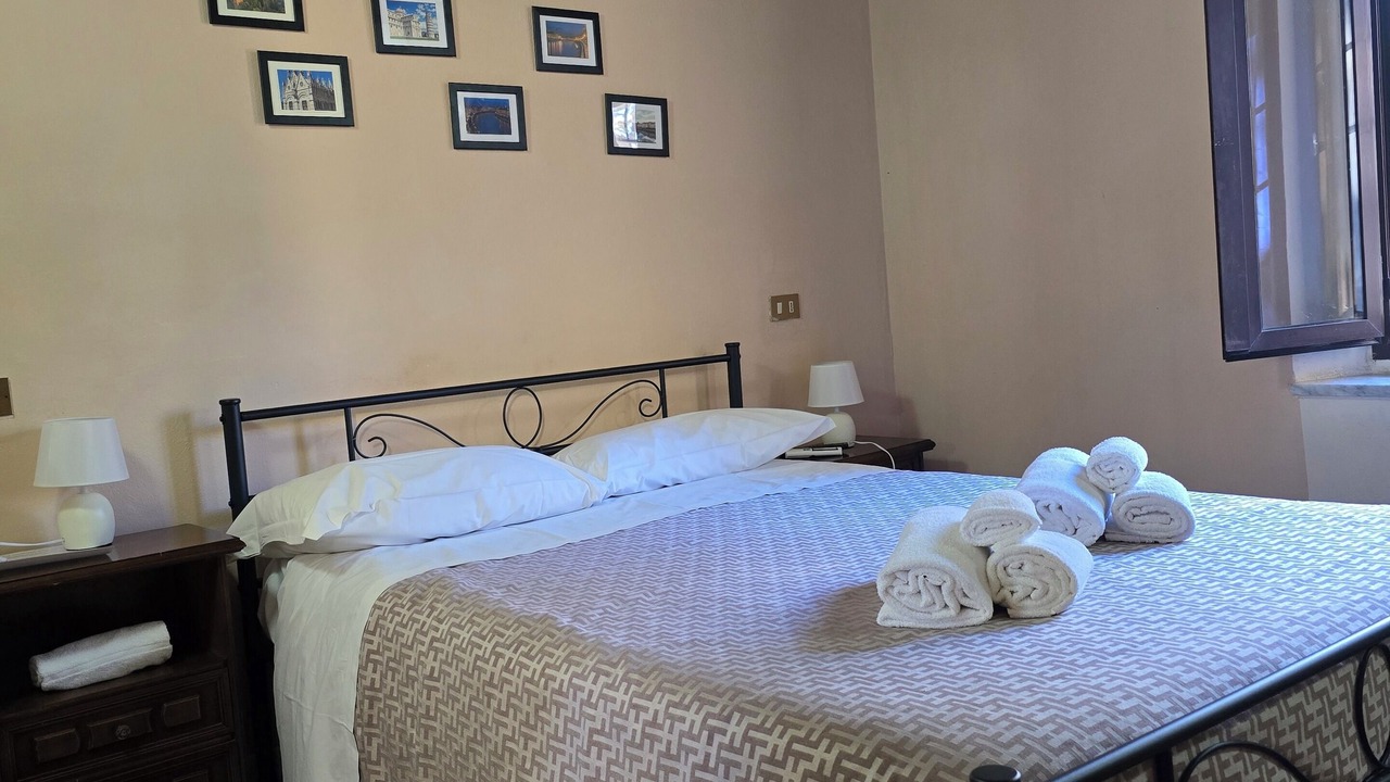 Photo of Bedroom in Pisa