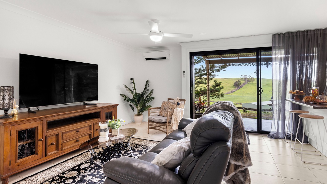 Photo of Livingroom in Meroo Meadow
