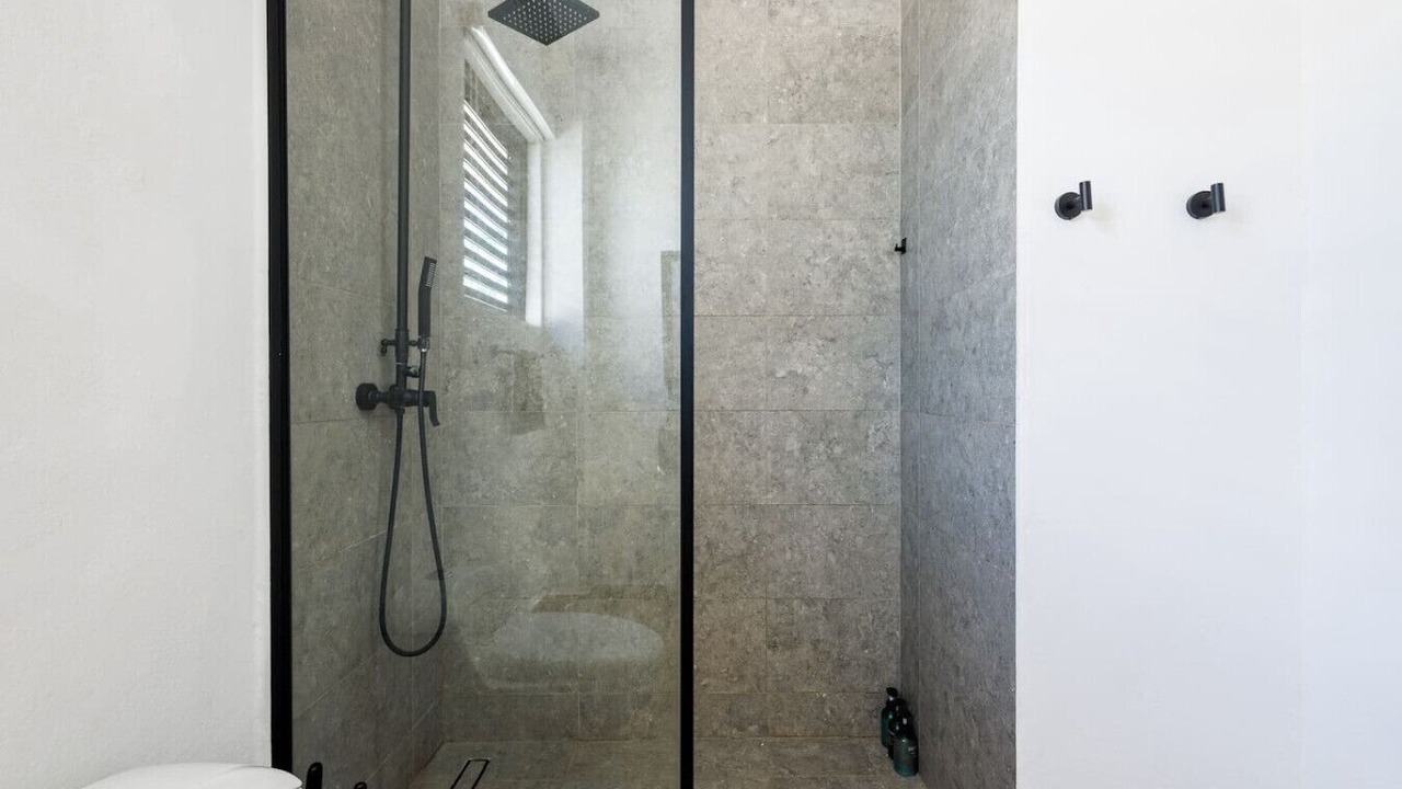 Photo of Bathroom in Eleanor Roosevelt