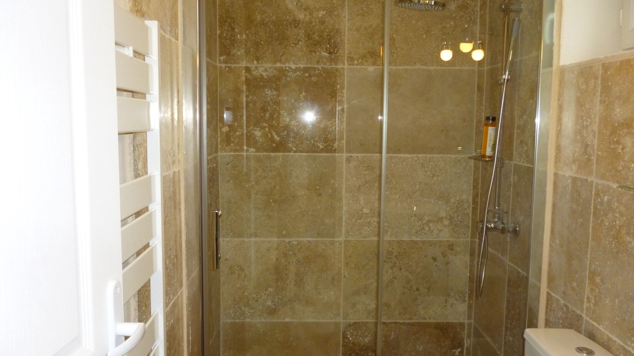 Photo of Bathroom in Fougeres-sur-Bievre