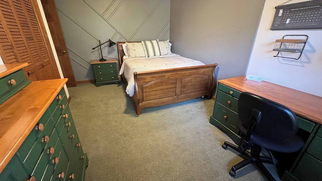 Photo of Bedroom in Blacksburg