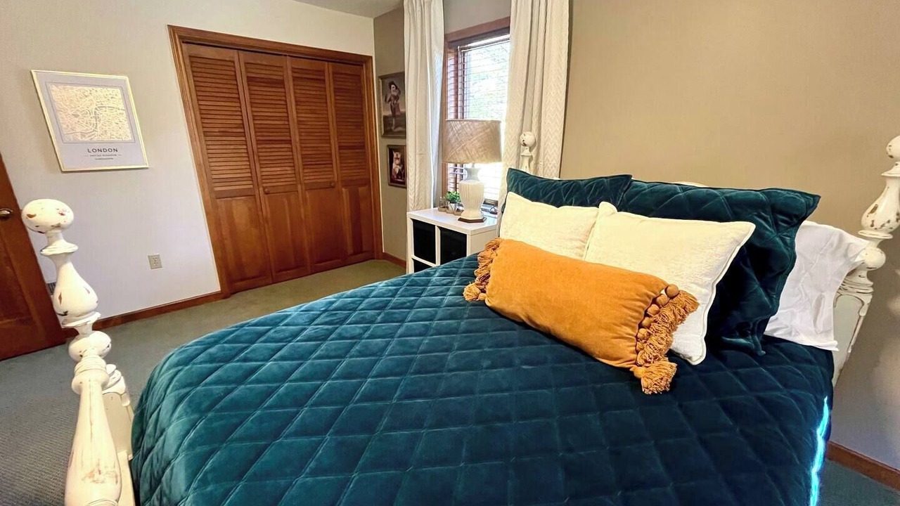 Photo of Bedroom in Blacksburg