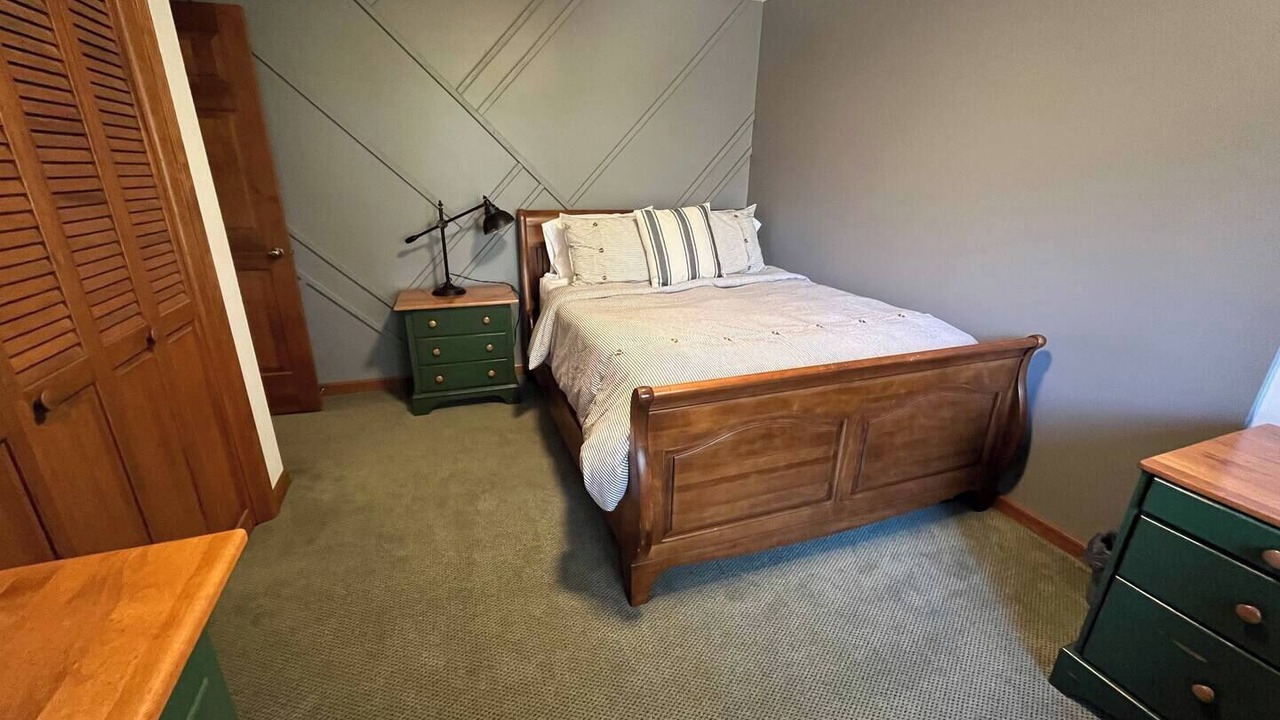 Photo of Bedroom in Blacksburg