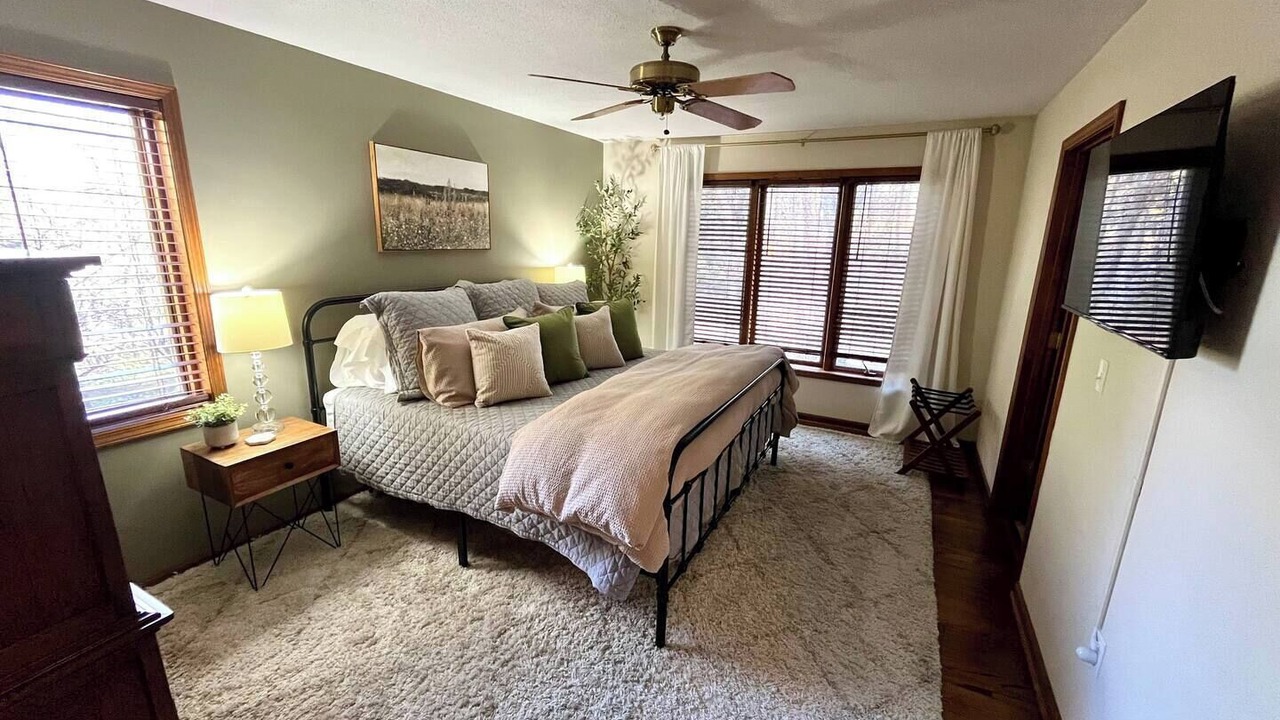 Photo of Bedroom in Blacksburg
