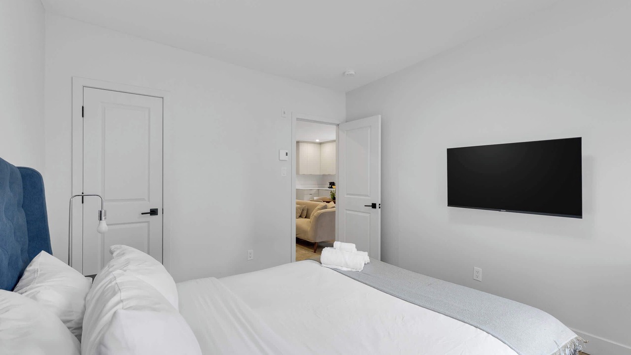 Photo of Bedroom in Griffintown