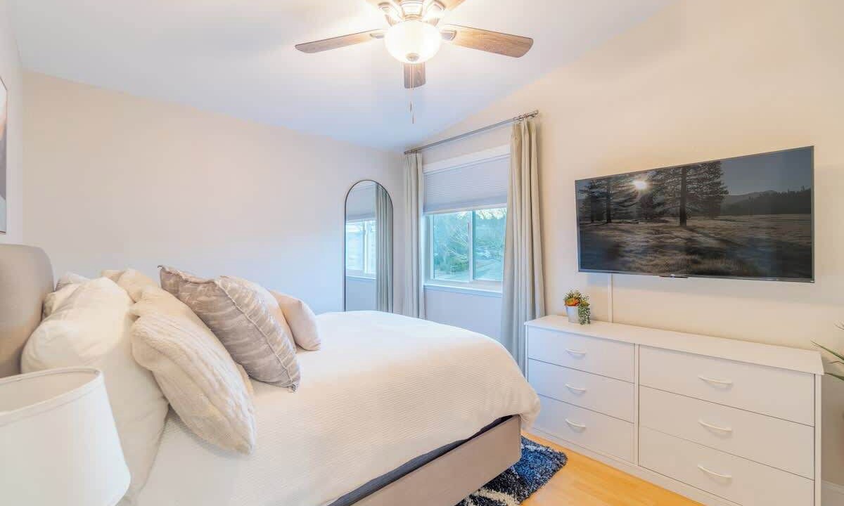 Photo of Bedroom in Northwest Reno