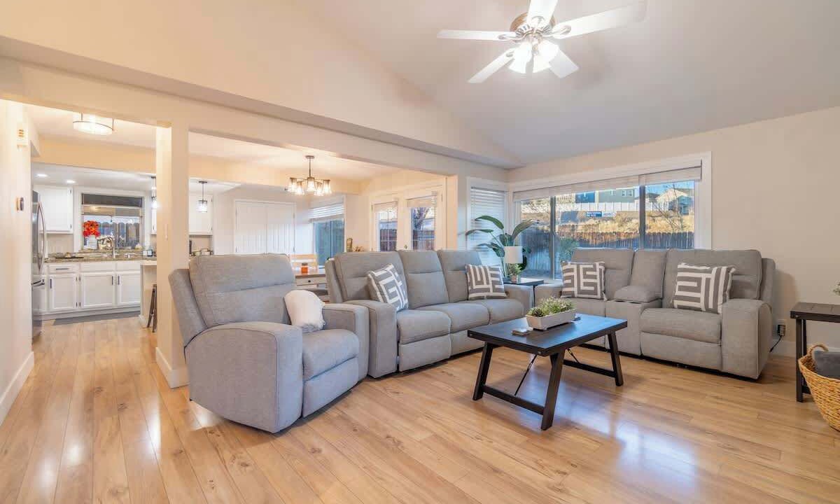 Photo of Livingroom in Northwest Reno