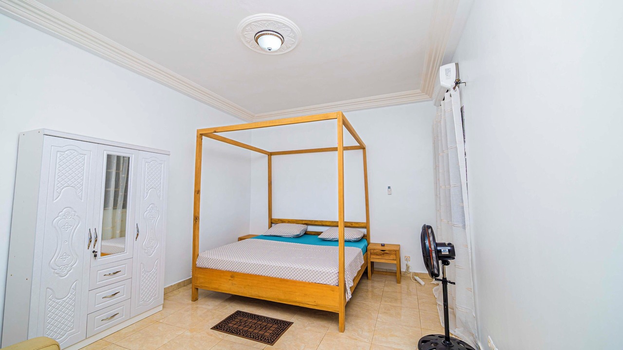 Photo of Bedroom in Ngor