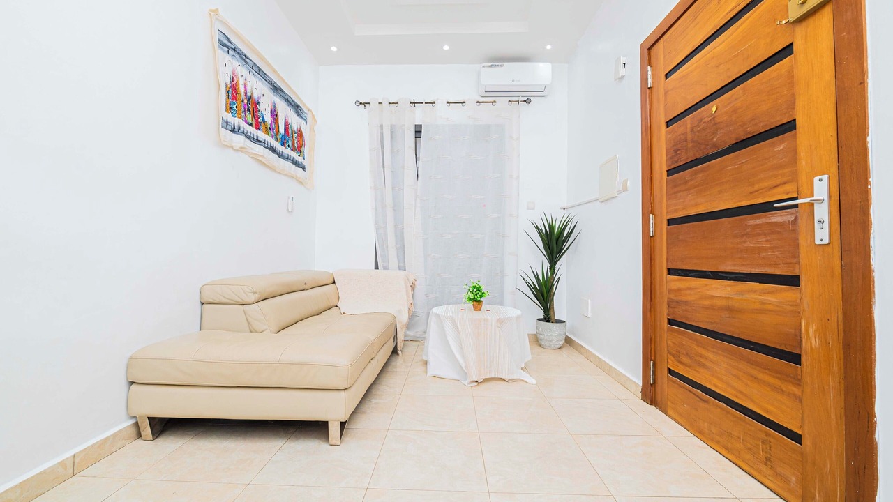 Photo of Livingroom in Ngor