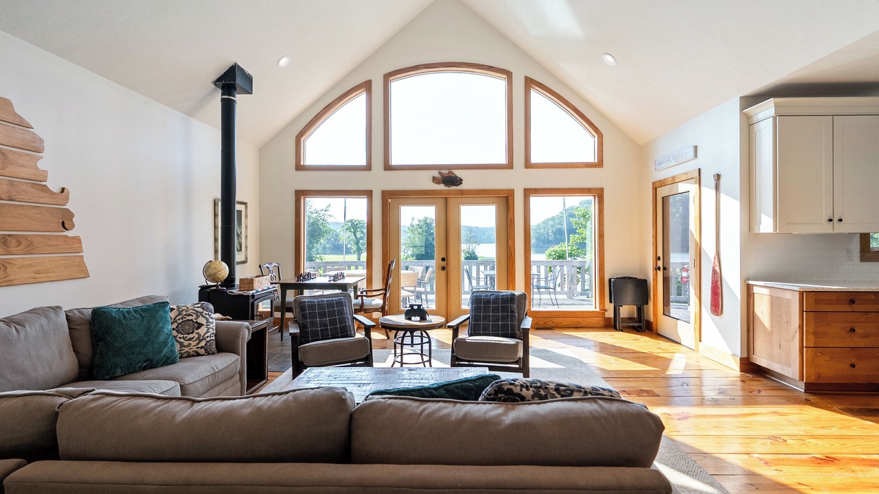 Photo of Livingroom in Pulaski