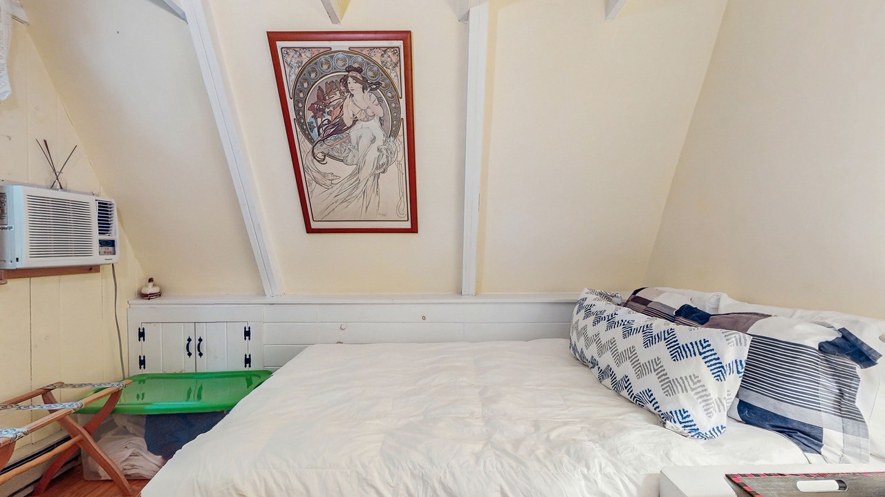 Photo of Bedroom in West Townshend