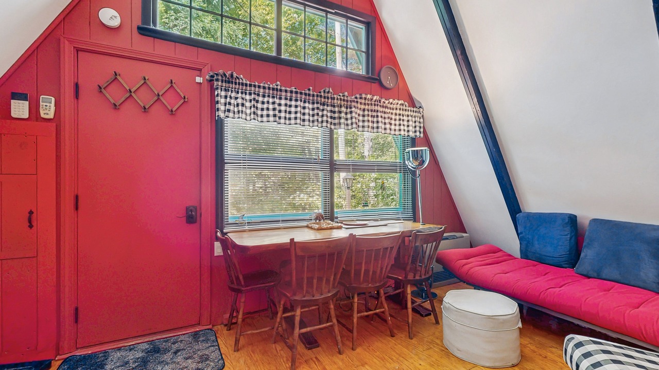 Photo of Livingroom in West Townshend