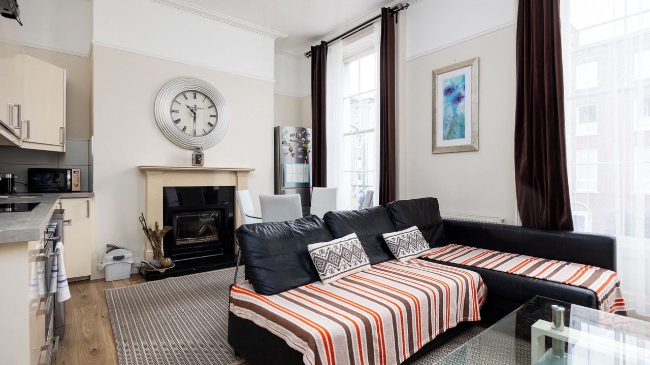 Photo of Livingroom in Broadstone
