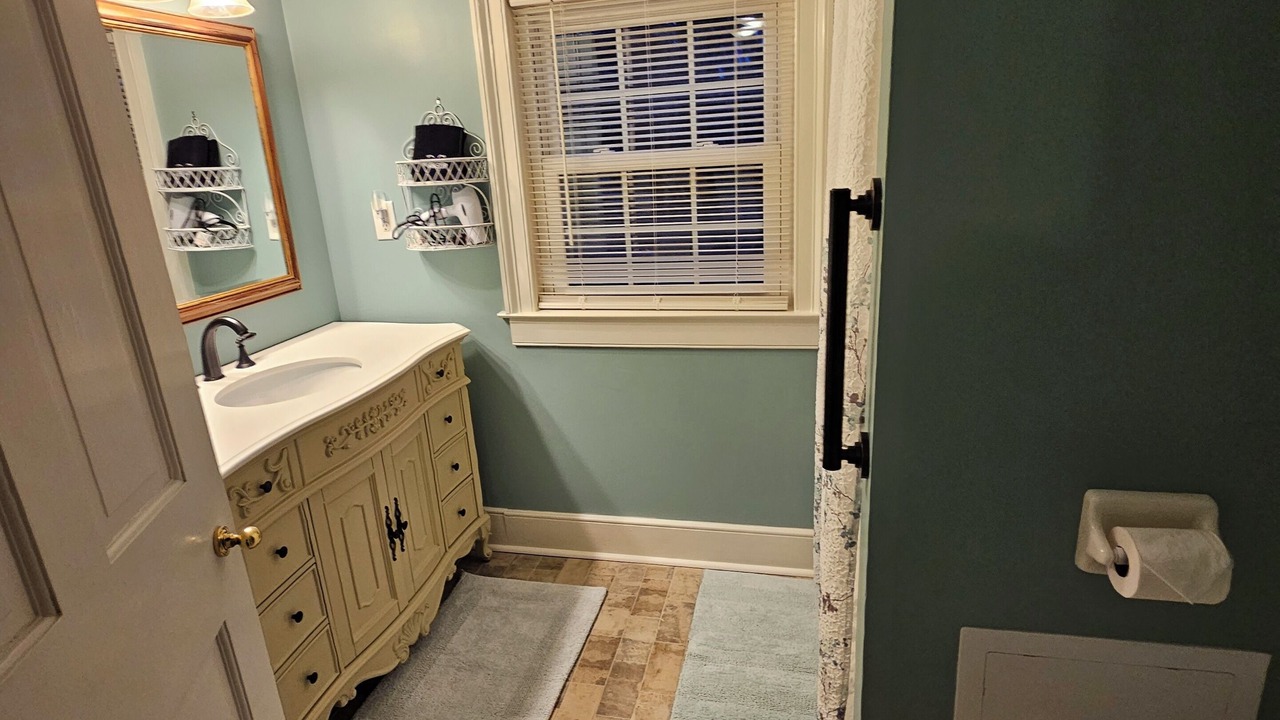 Photo of Bathroom in Buchanan