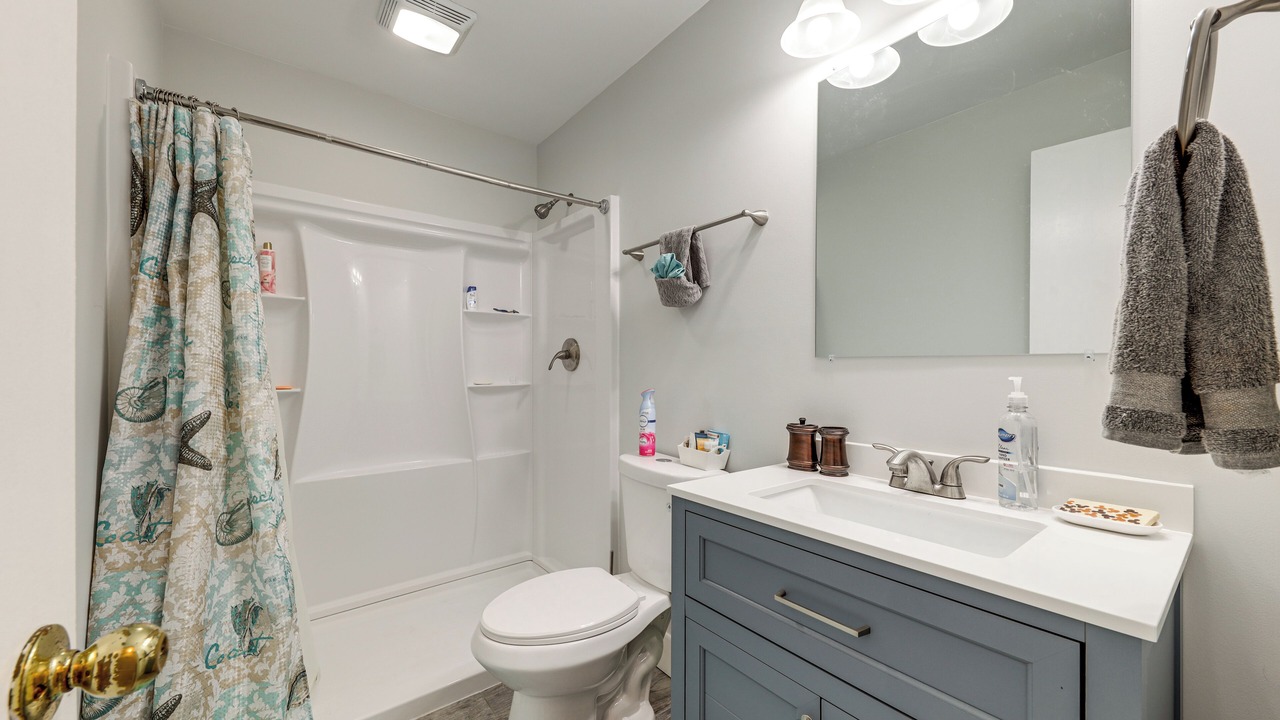 Photo of Bathroom in Eden Pines
