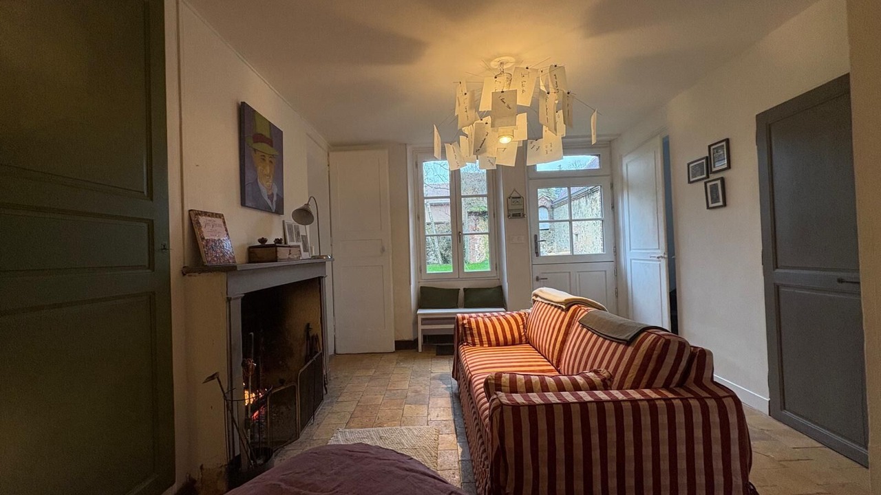 Photo of Livingroom in Beaumont-les-Autels