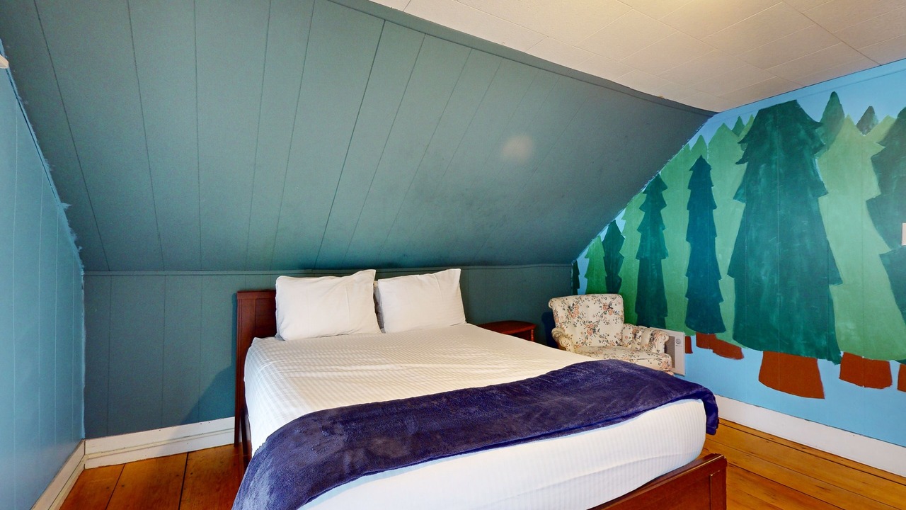 Photo of Bedroom in Weston