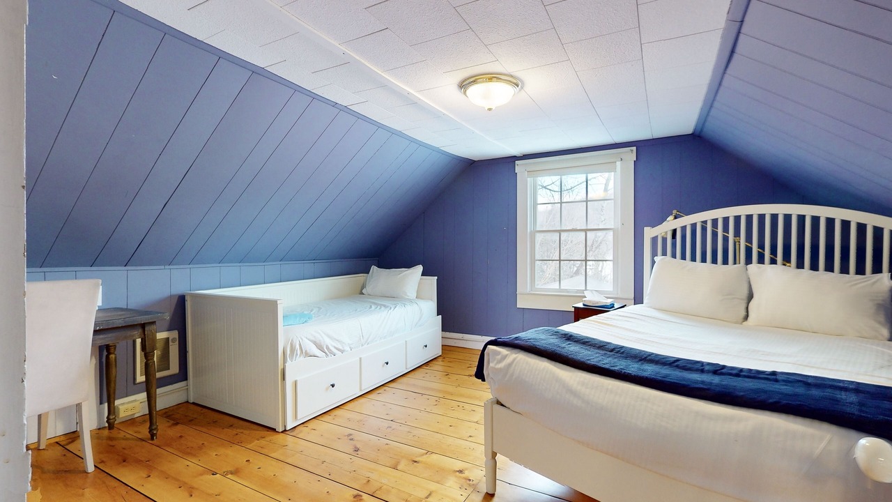 Photo of Bedroom in Weston
