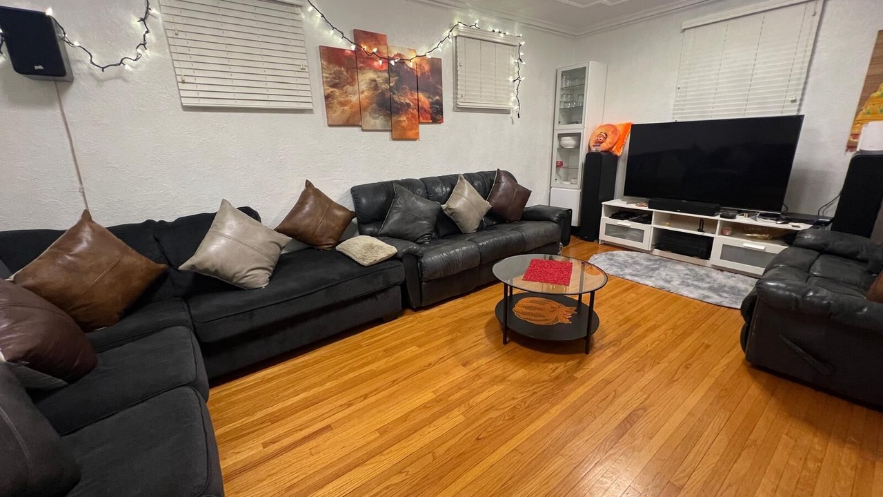 Photo of Livingroom in Winnipeg