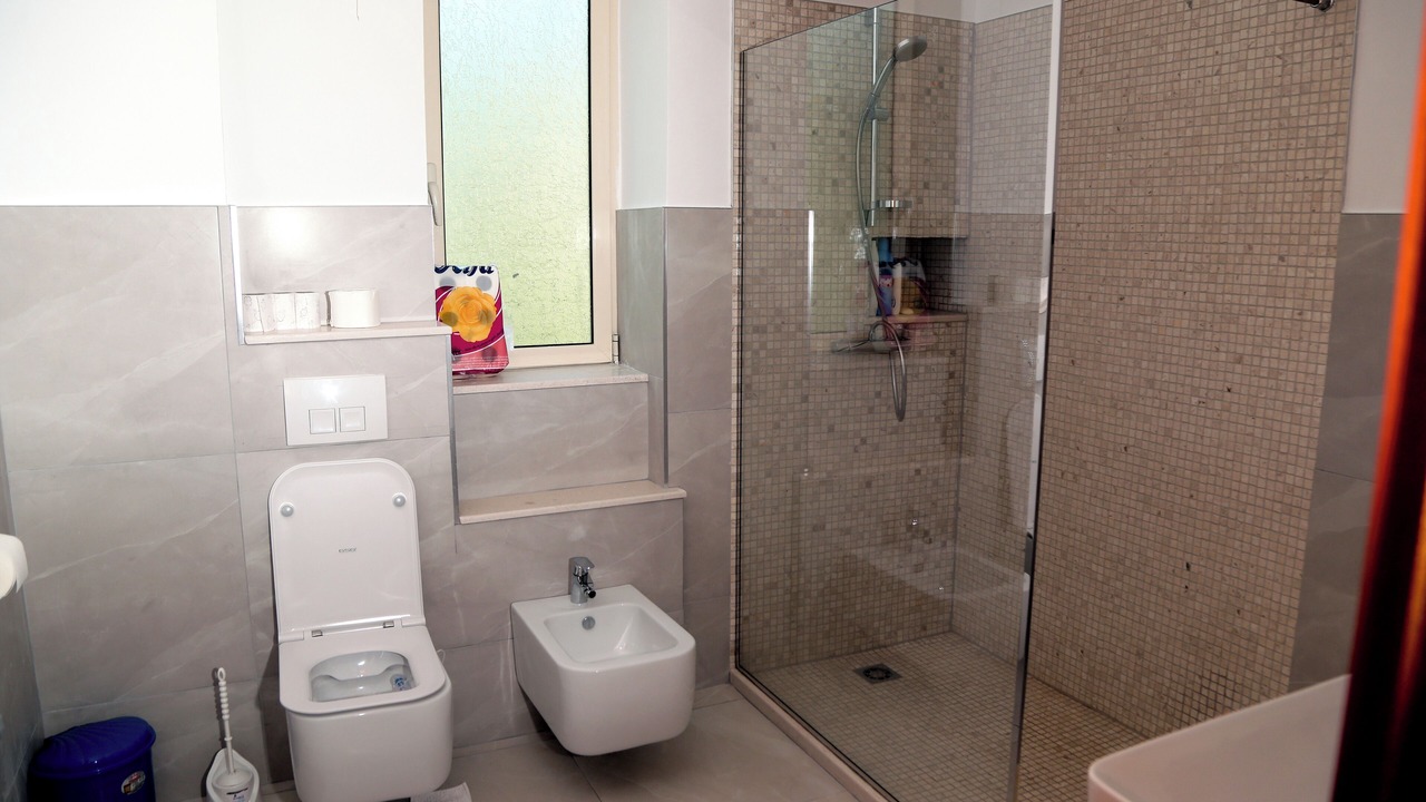 Photo of Bathroom in Elbasan
