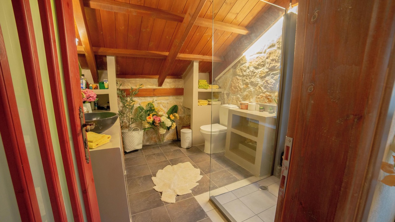 Photo of Bathroom in Serres