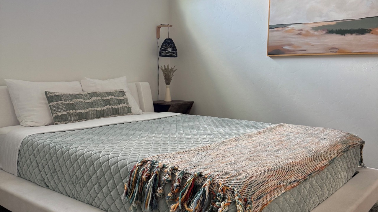 Photo of Bedroom in Sam Hughes