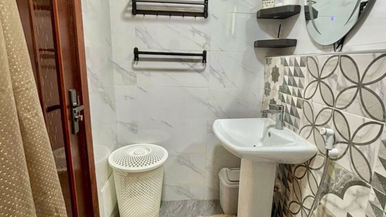 Photo of Bathroom in Ouakam