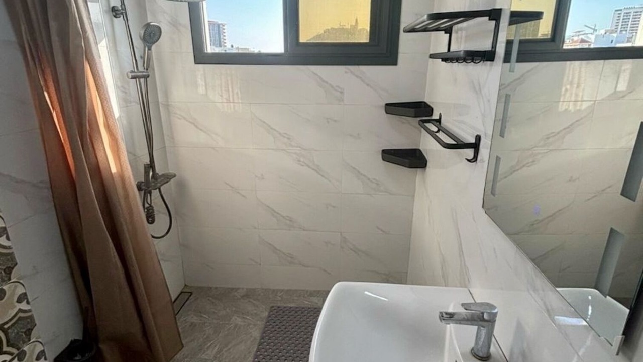 Photo of Bathroom in Ouakam
