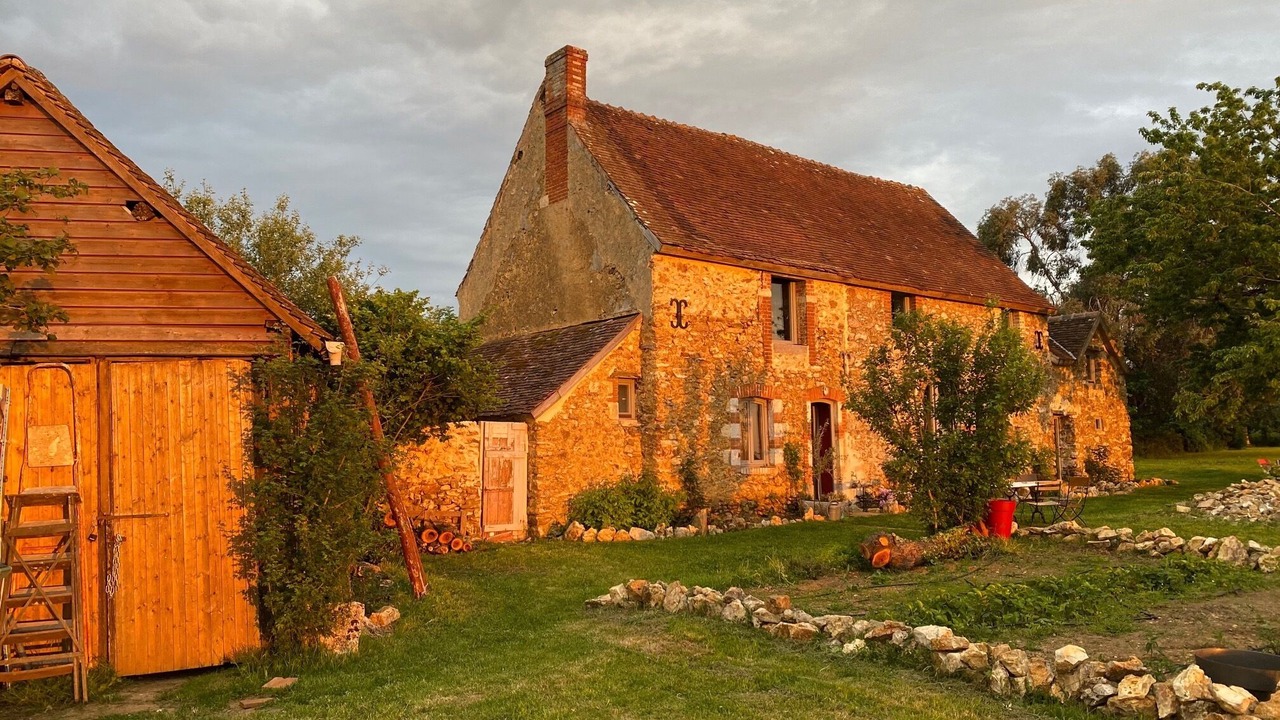 Photo of Outdoor in Villaines-la-Gonais