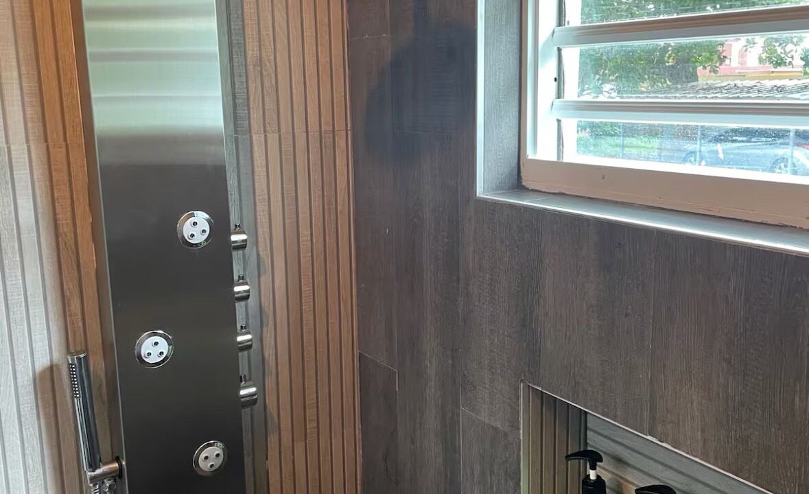 Photo of Bathroom in Arecibo