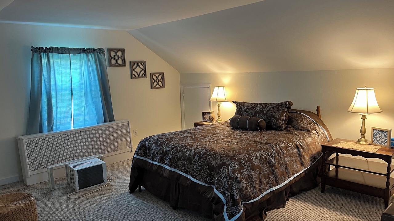 Photo of Bedroom in Mattawana