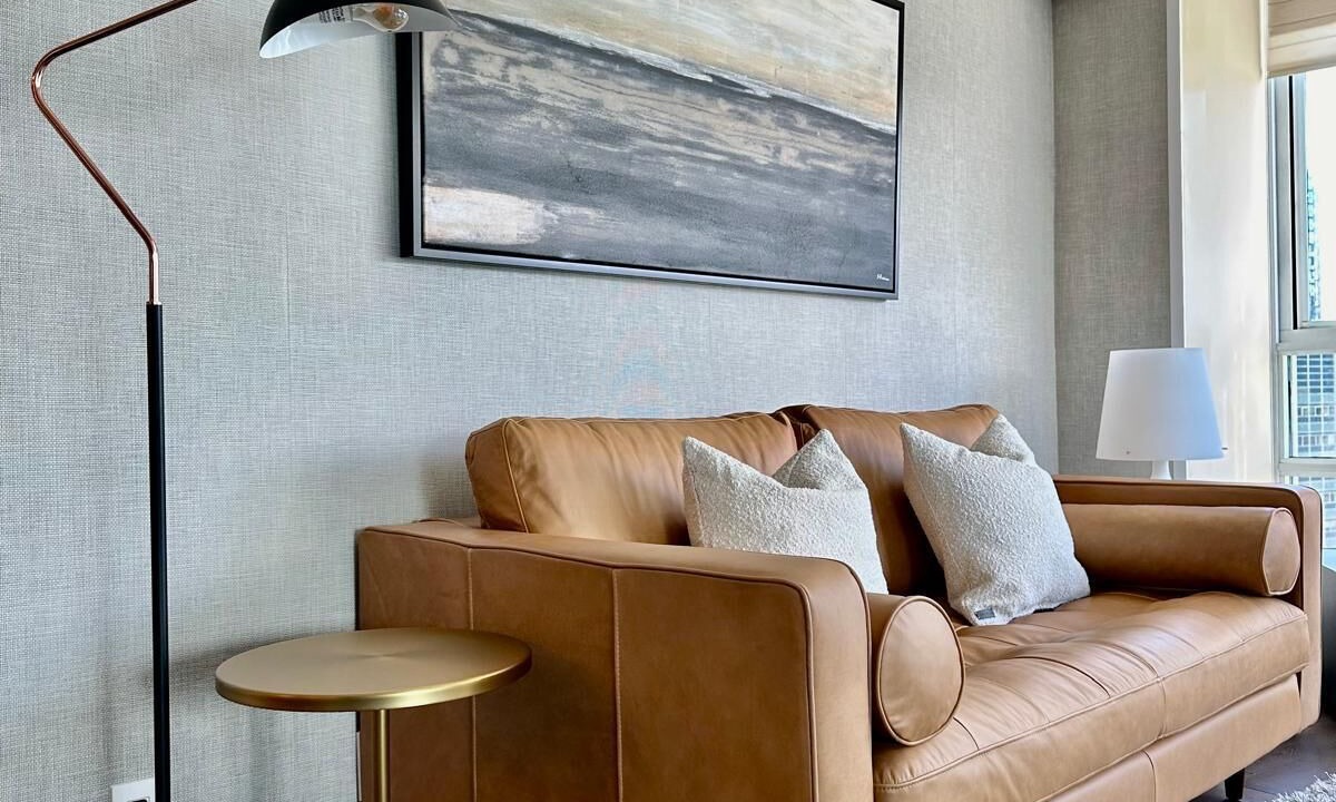 Photo of Livingroom in Coal Harbour