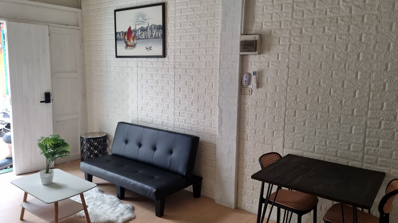 Photo of Livingroom in Yan Nawa