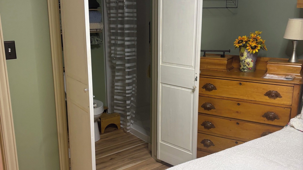 Photo of Bedroom in Renovo