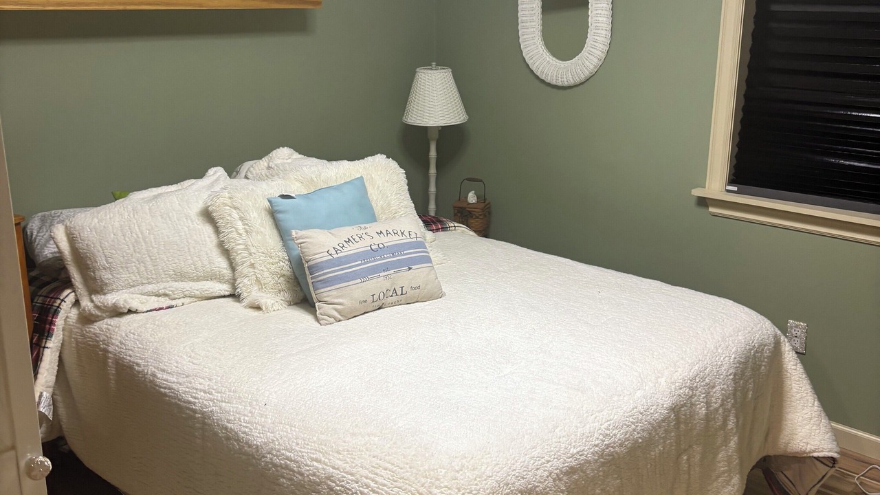 Photo of Bedroom in Renovo