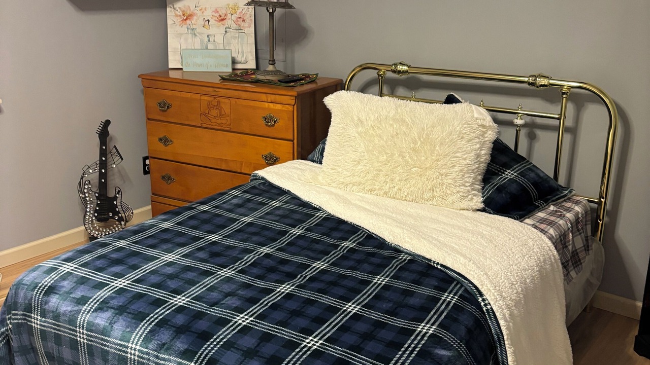 Photo of Bedroom in Renovo