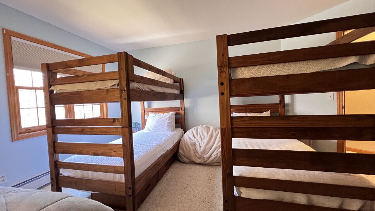 Photo of Bedroom in Winhall