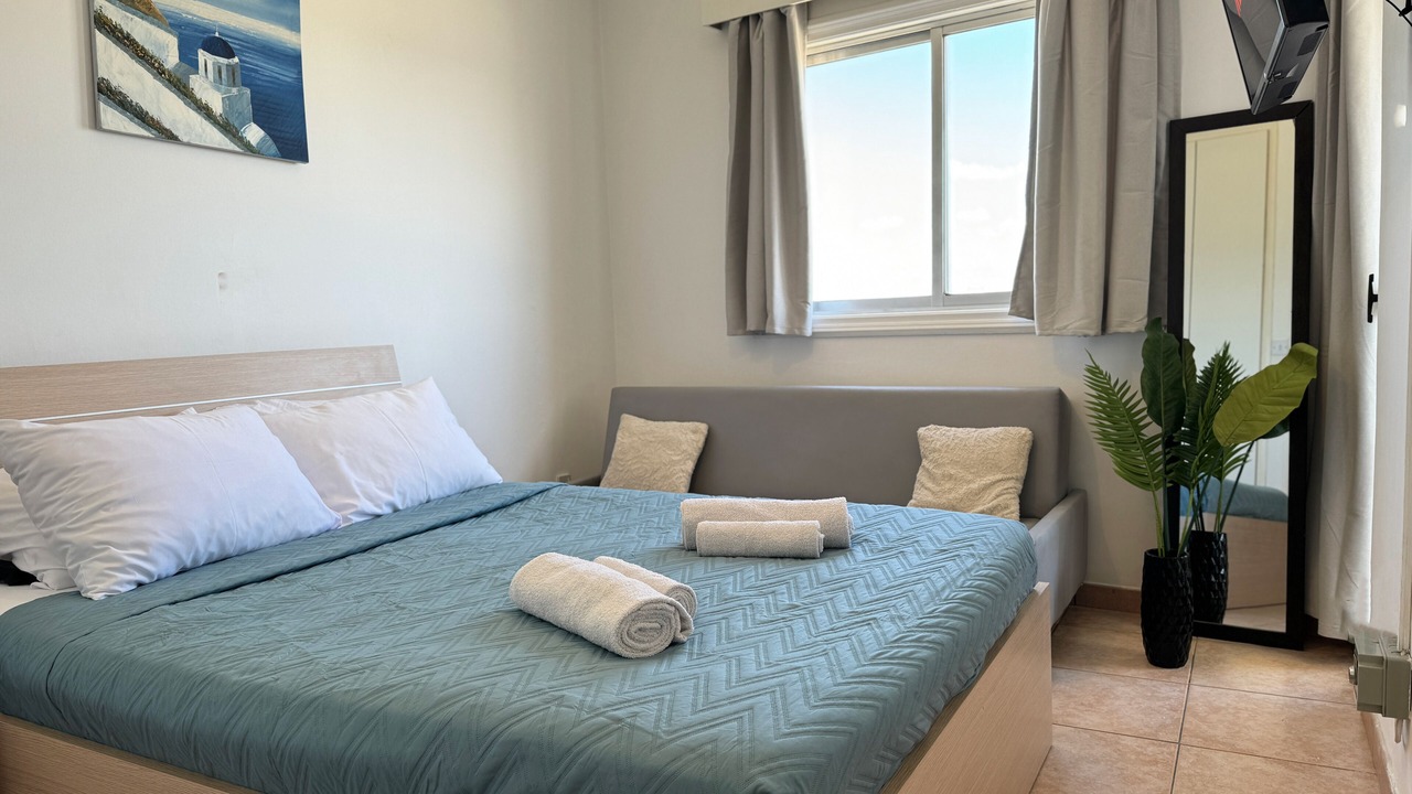 Photo of Bedroom in Larnaca City Centre