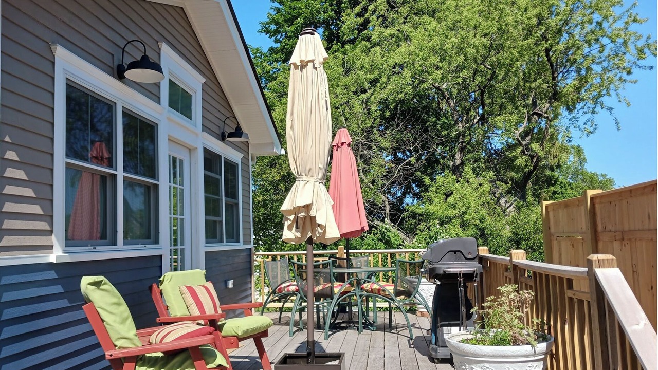Photo of Patio Balcony in Wakefield-Peacedale