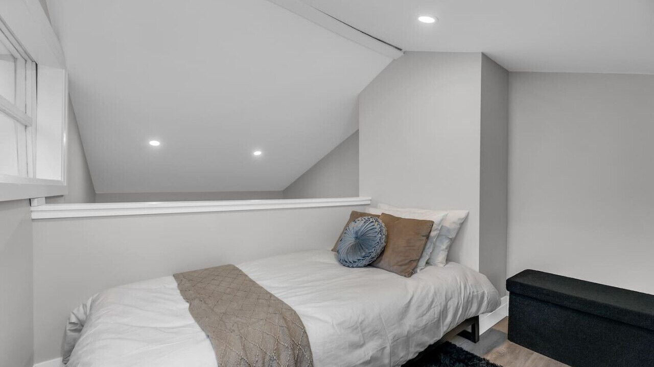 Photo of Bedroom in Puslinch