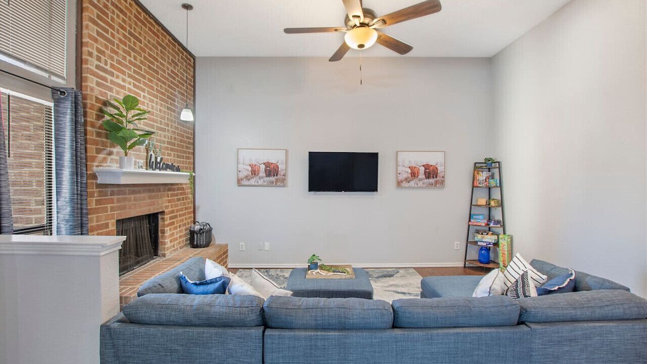 Photo of Livingroom in Arlington