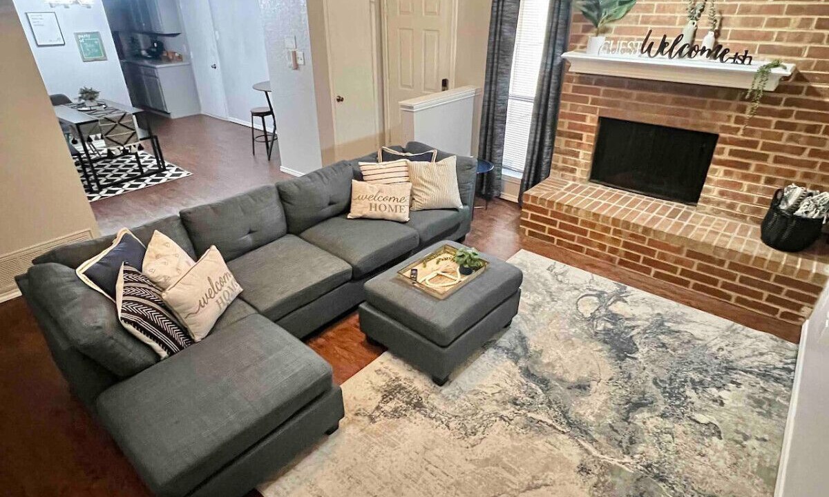 Photo of Livingroom in Arlington