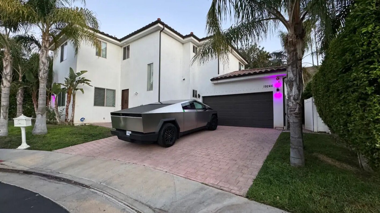 Photo of Outdoor in Tarzana