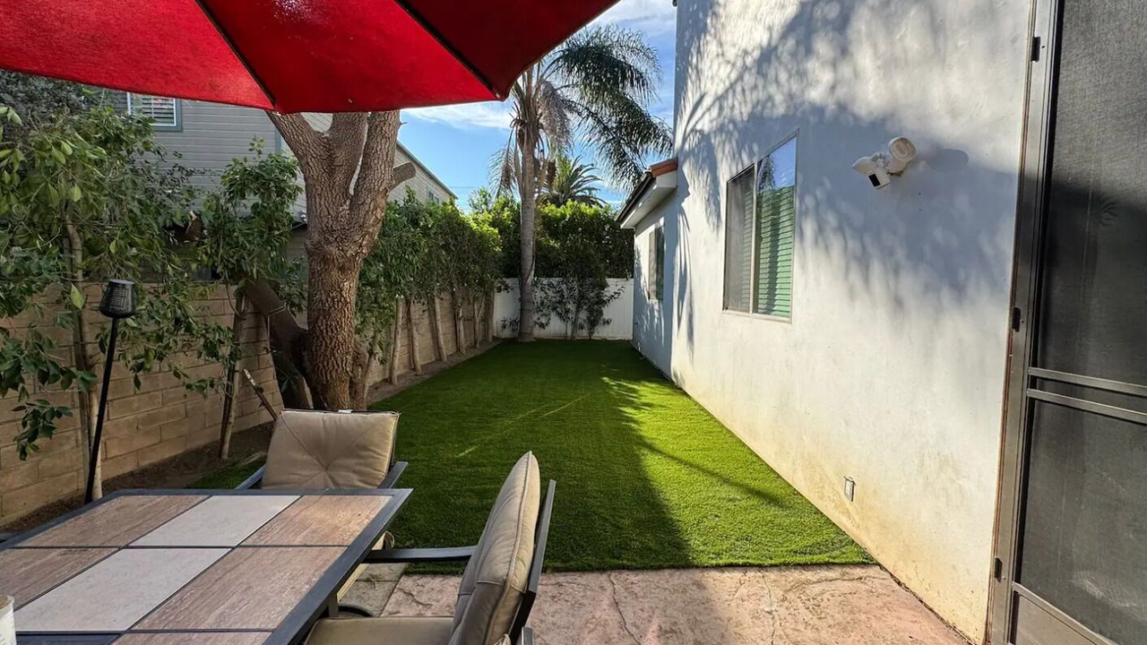 Photo of Outdoor in Tarzana