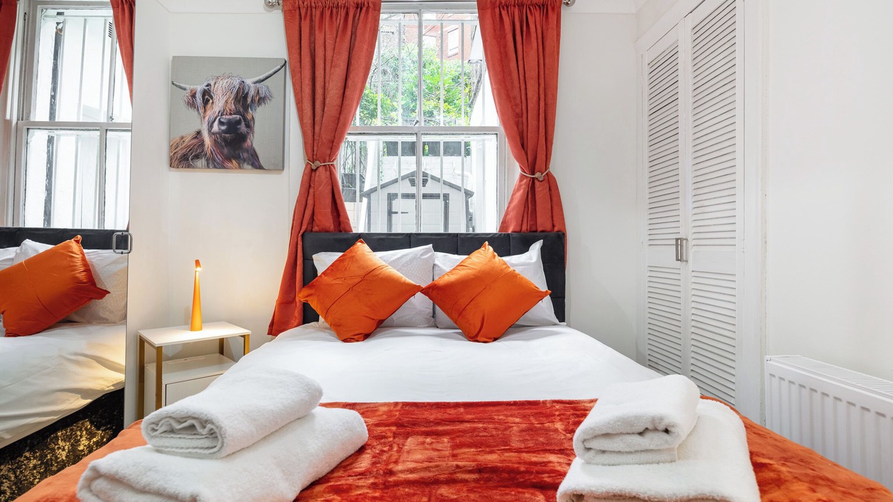Photo of Bedroom in Chelsea Riverside