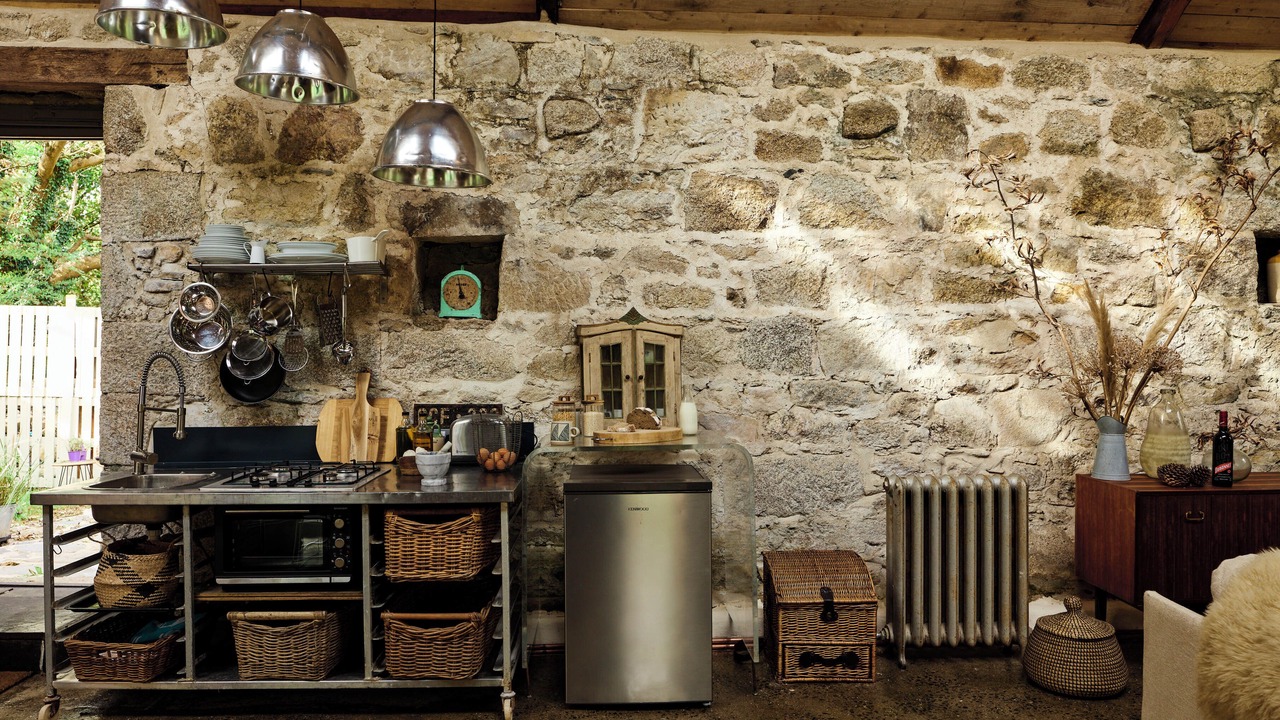 Photo of Kitchen in Knockaderry Cross Roads