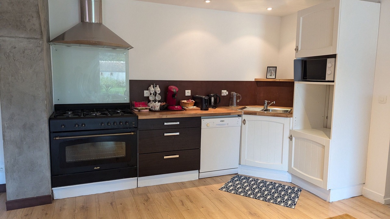 Photo of Kitchen in Villemurlin